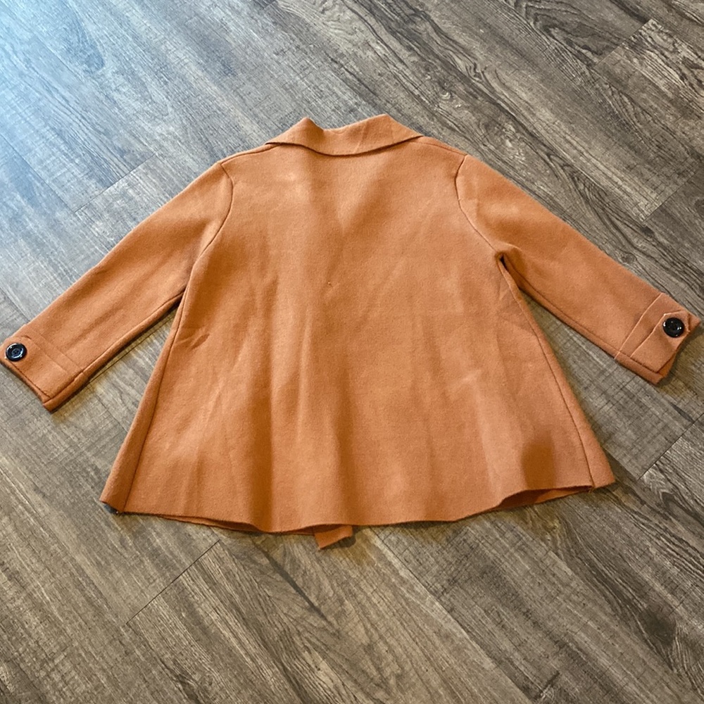 Jacket - Picture 2 of 3